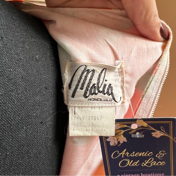 Vintage Malia Honolulu Orange Floral Sundress - Picture 8 of 8